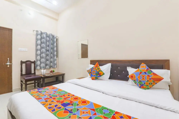 Fabhotel Rk Palace
