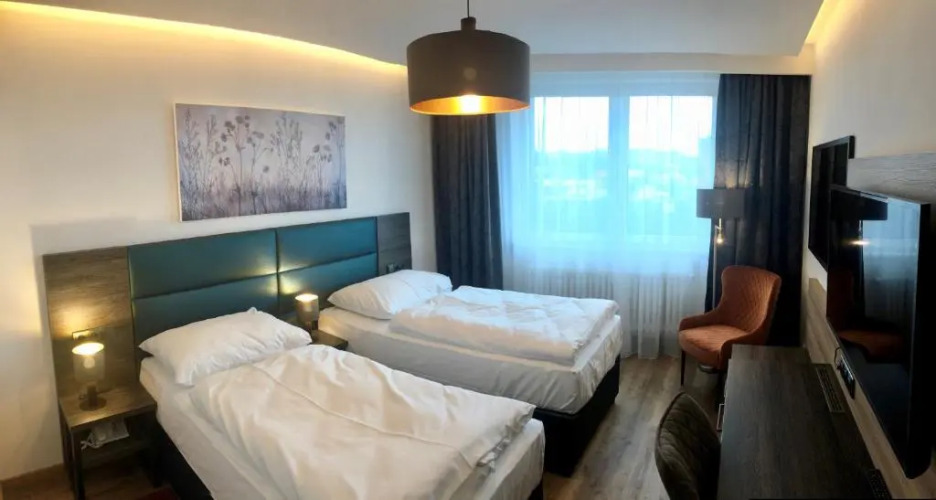 CENTRAL PARK FLORA Over view