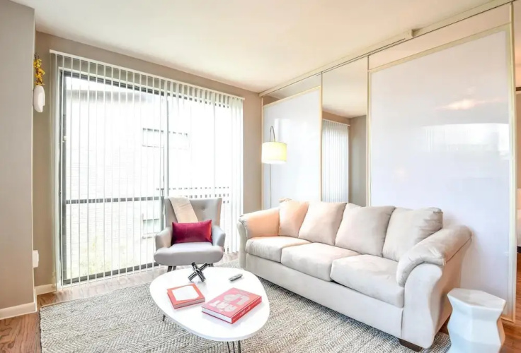 Plano Dreamy Studio Apartment