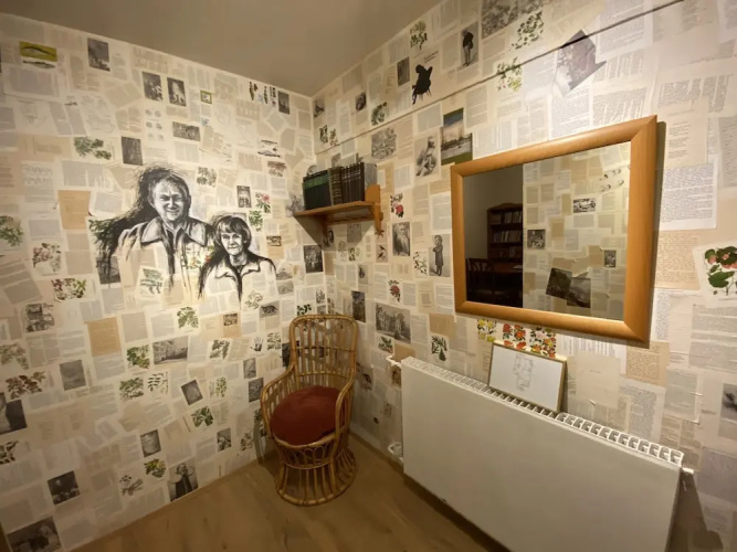 The Bookstore Apartment