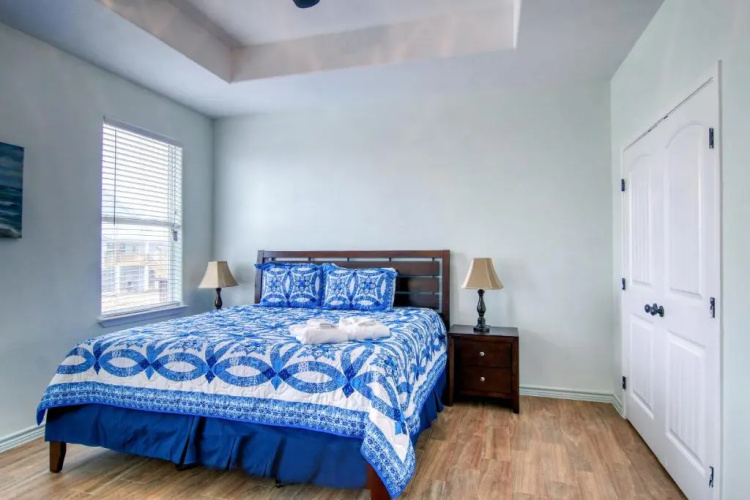 Beach View Estates Upstairs BVEU146