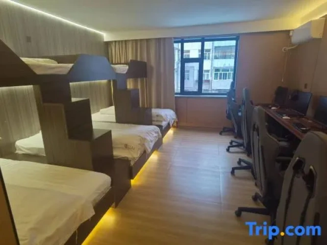 Standard Quintuple room