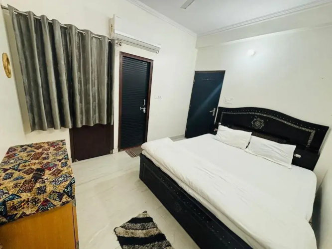 Hotel Awadh Pearl