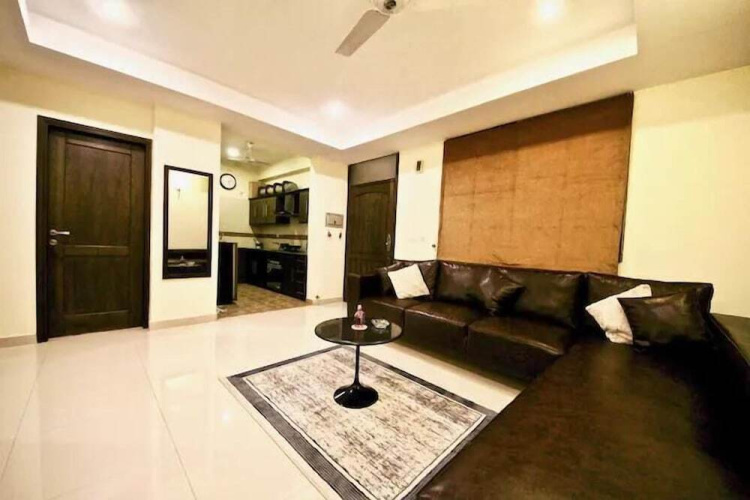 Executive Suits Apt F-11 Markaz