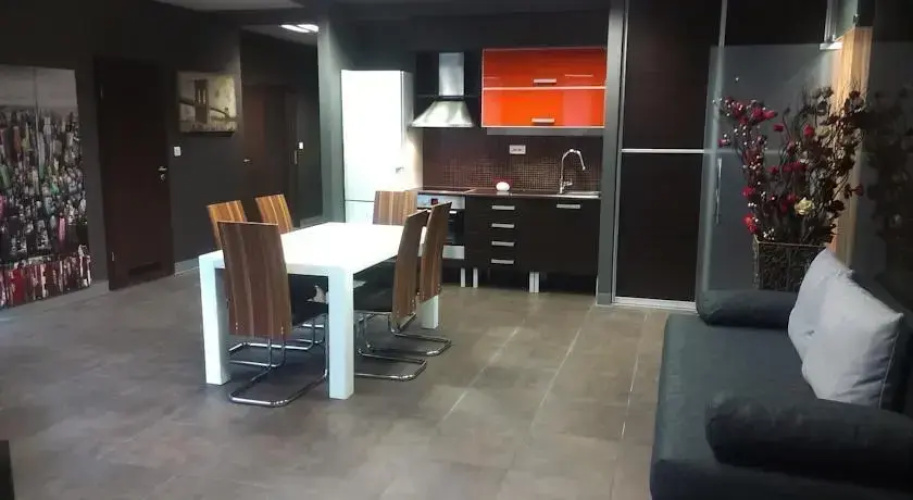 Apartment House Delta