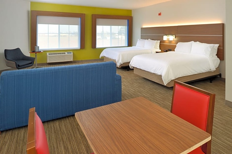 Quadruple Suite