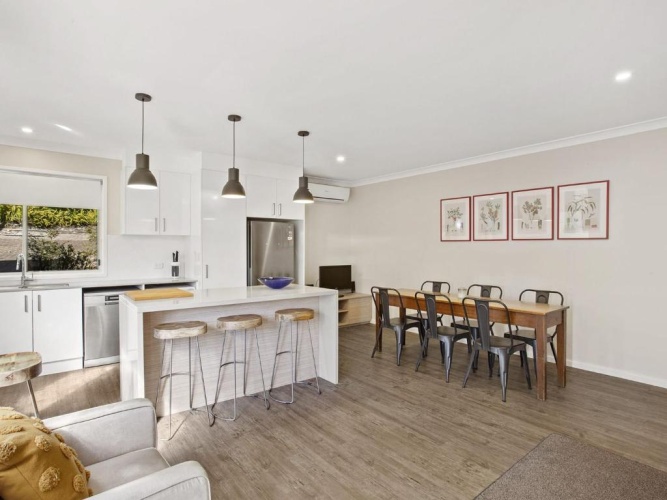 2 Bedrooms Cottage