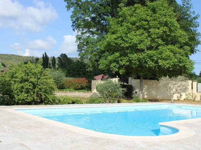 Comfortable Holiday Home With Pool