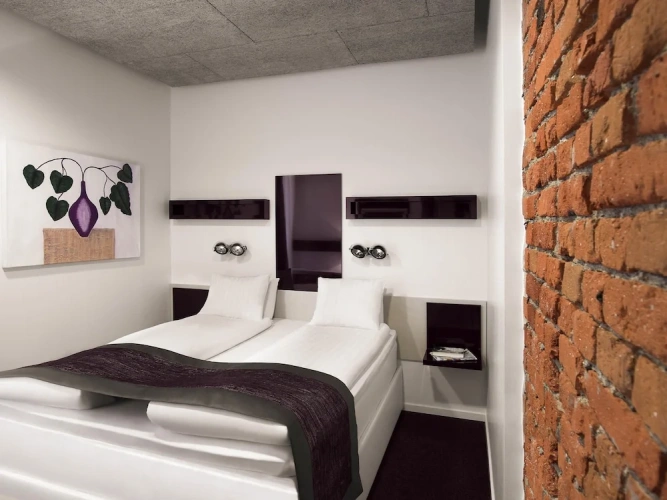 Cabin Double Basement room