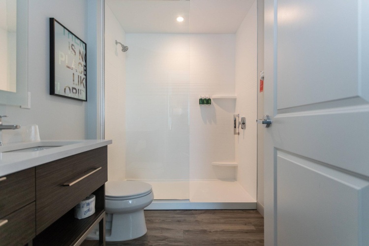 1 Bedroom Quadruple Suite