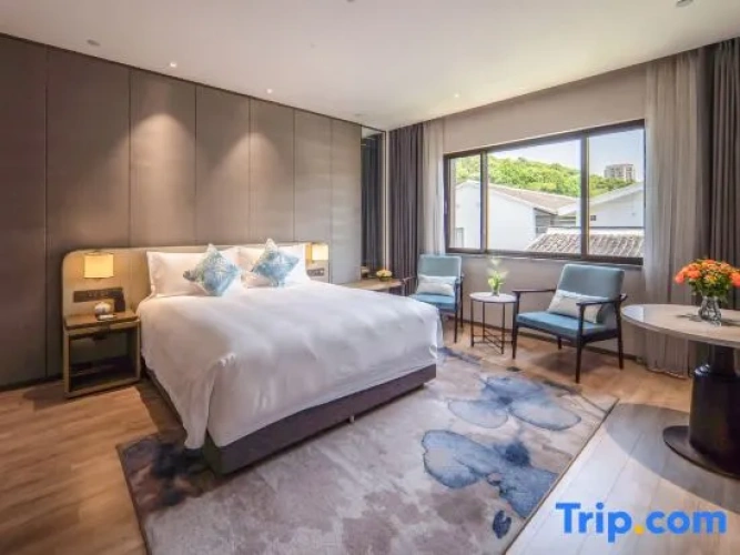 Business Double Suite