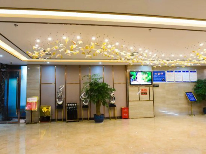 Lanjun Borui Hotel