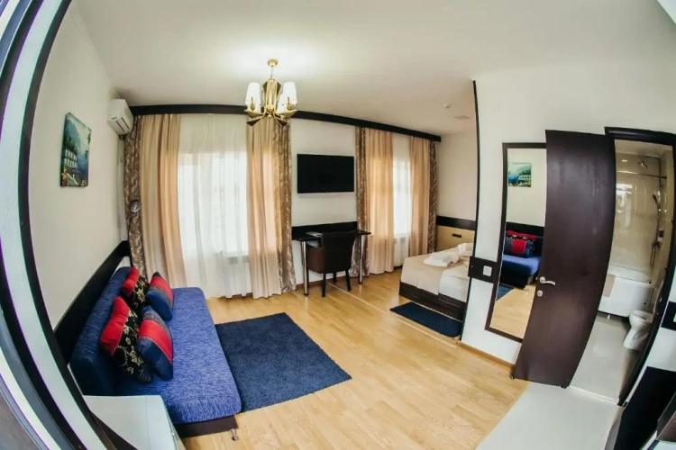 Deluxe Double room with balcony and with sea view