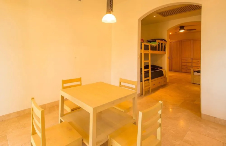 Villa de los Faros