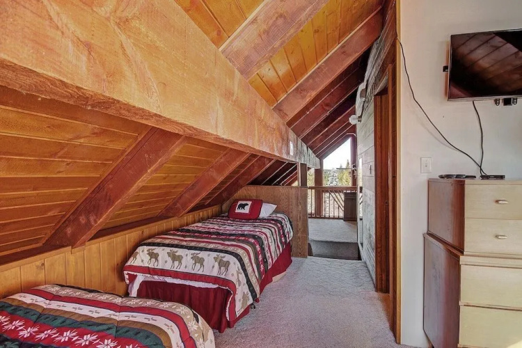 Summit View - 4 Br Townhouse