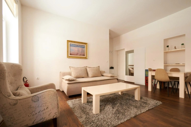 Adi’s Apartman