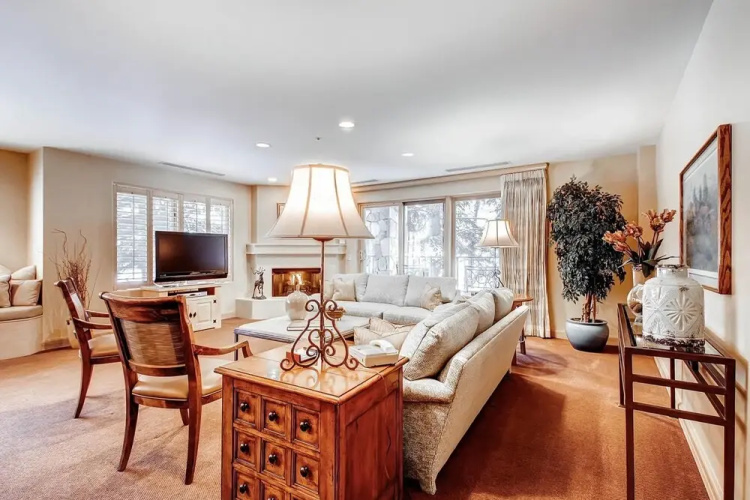 The Galatyn Lodge