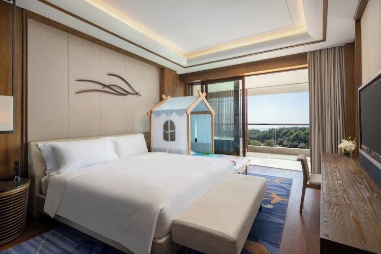 1 Bedroom Quadruple Suite