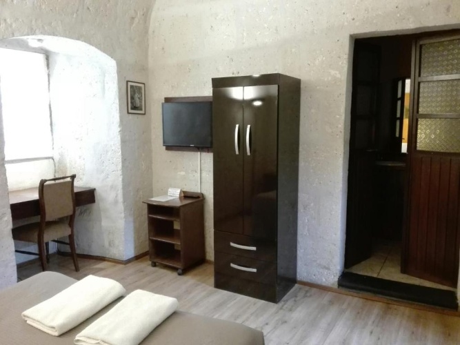 Standard Twin room with balcony