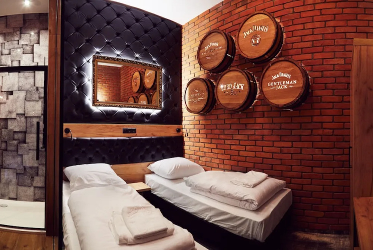 Lord Jack Apartments