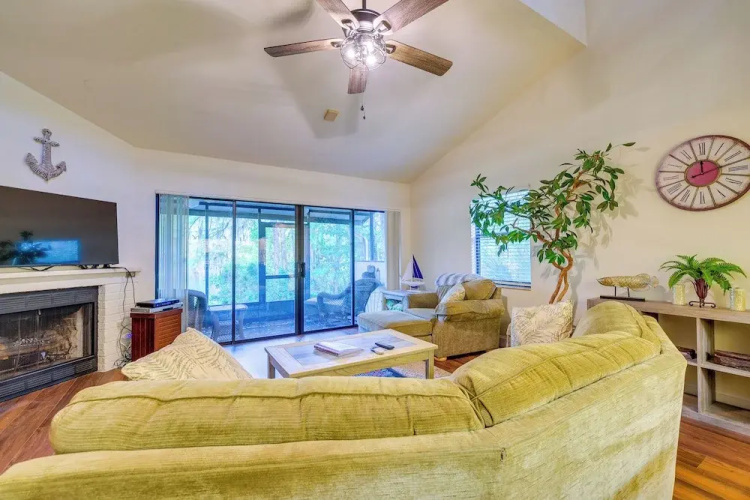 Waterfront Dunnellon Retreat w/ River Access!