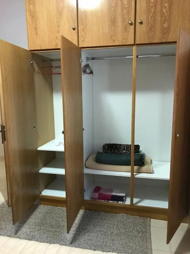 1 Bed - Sleeps 2 - Private Balcony - Free Parking