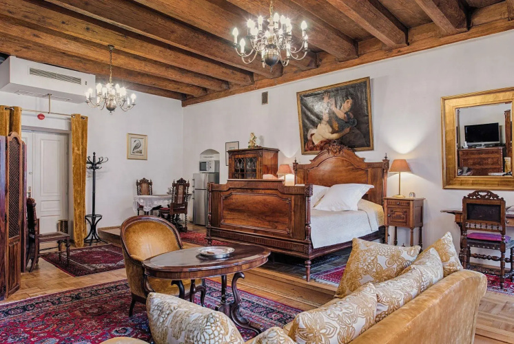 Orlowska Townhouse