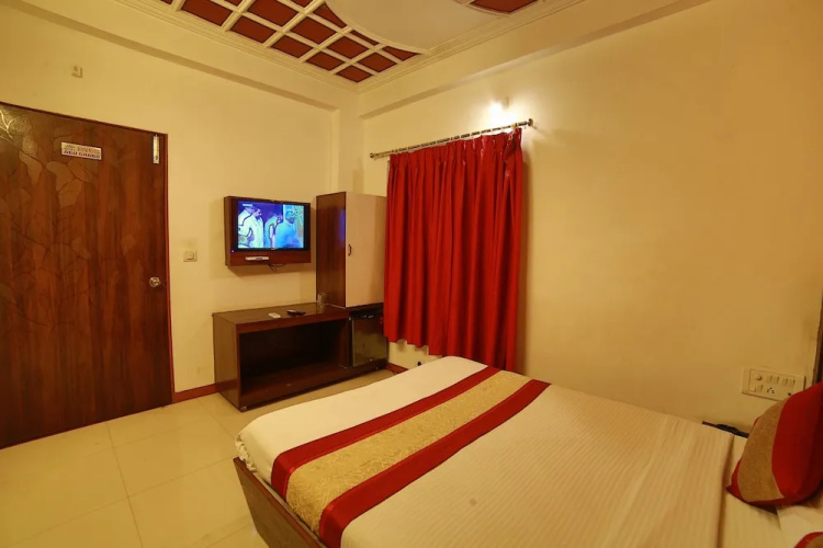 Hotel Abu Grand