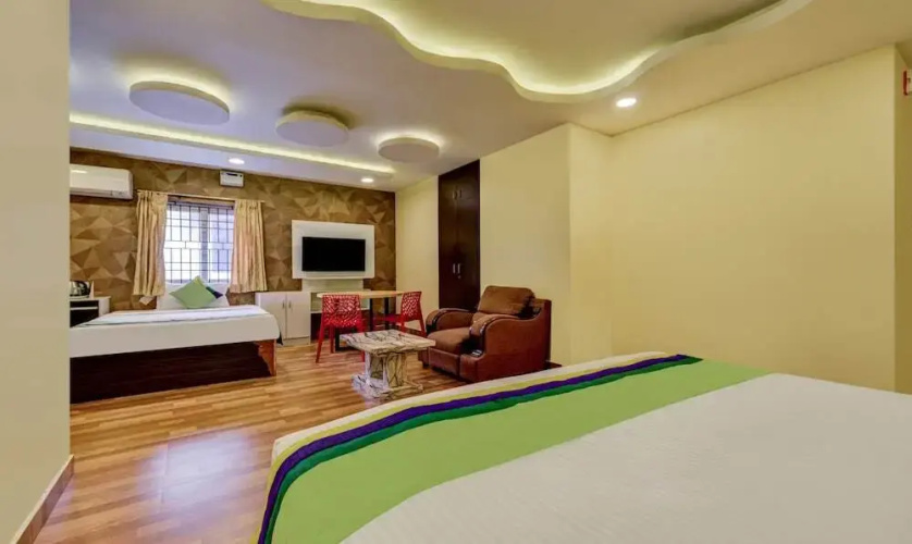 Rich Inn Studios and Suites