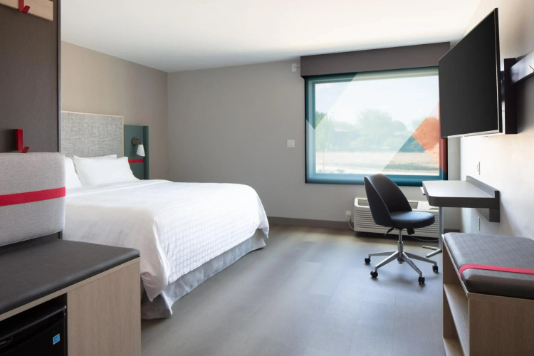 avid hotels Madison - Monona by IHG