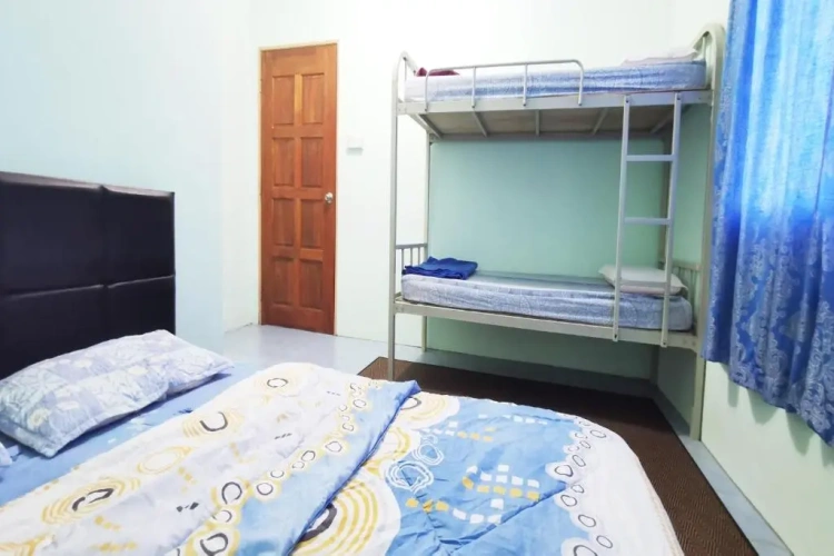 2 Bedrooms Chalet