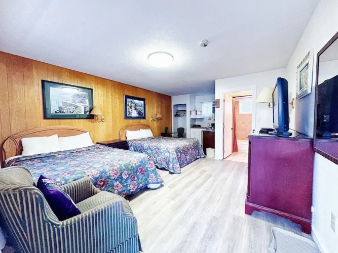 Standard Quadruple room