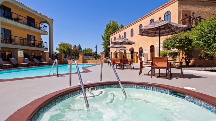 Best Western Plus Heritage Inn photo 19