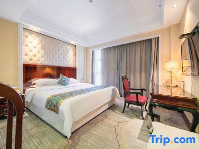 2 Bedrooms Business Double Suite with city view