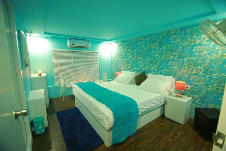 Premium room