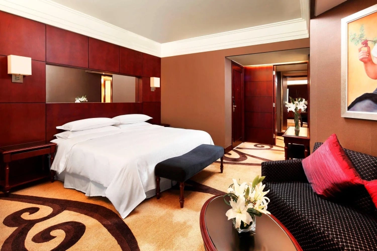 Deluxe Double Club room