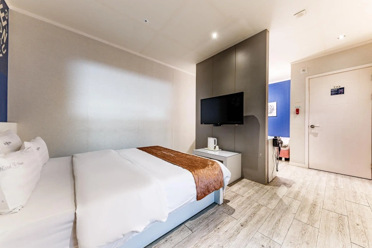 Twin Suite