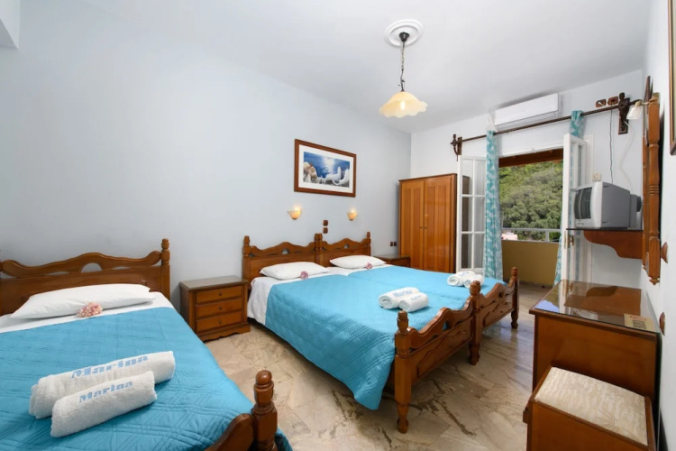 Marina Apartments