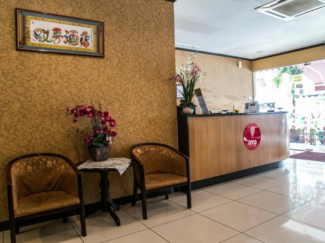 OYO 151 Twin Hotel