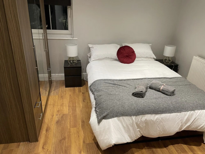 Immaculate 2-bed Apartment in London