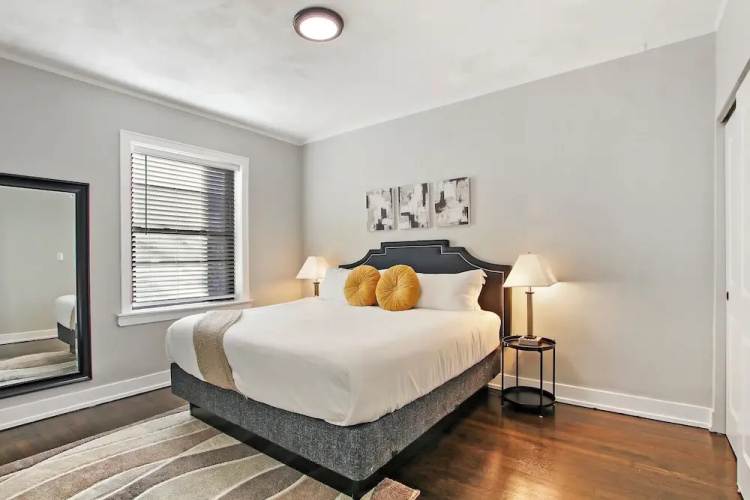 Comfy 2BR - Sunnyside 2F