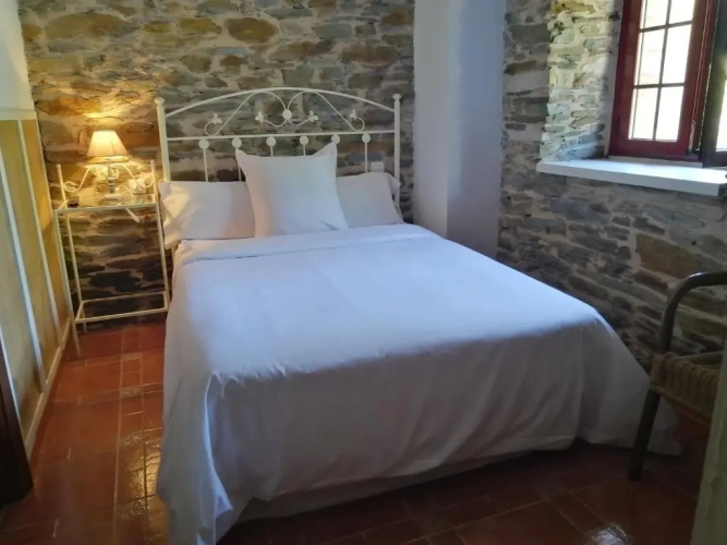 Standard Single room with lake view
