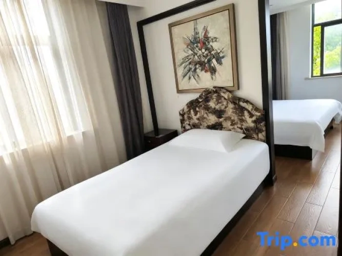 Triple Family Suite