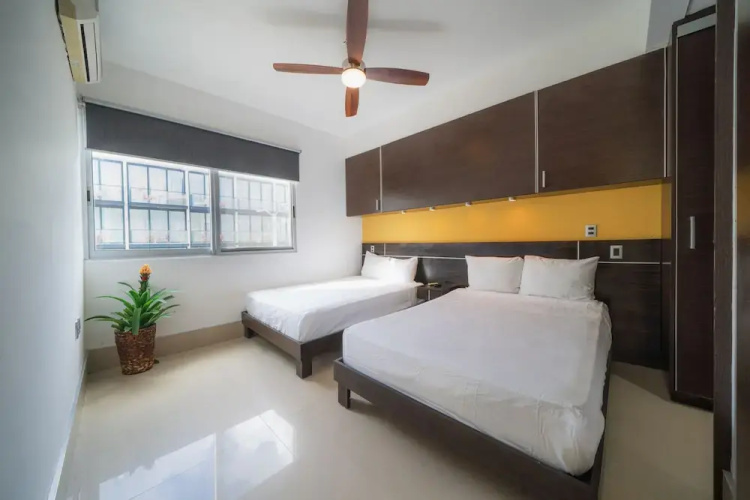 The Loft - Just 4 blocks from the beach