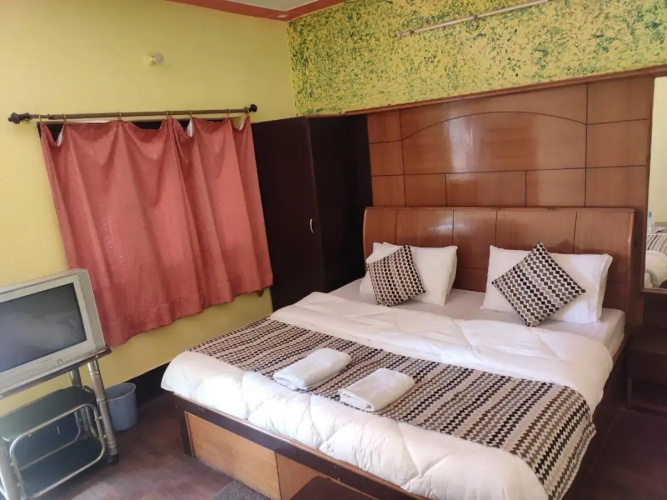Hotel Deepraj, Kausani