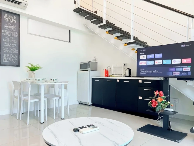 2 Bedrooms Apartment