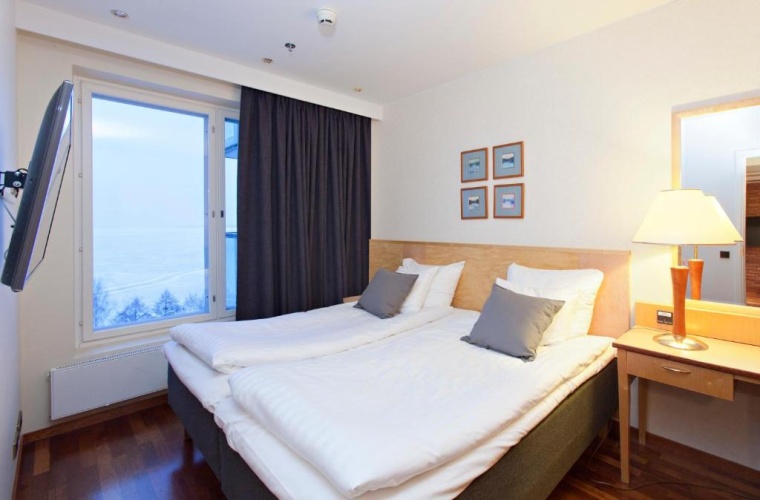 Suite with balcony