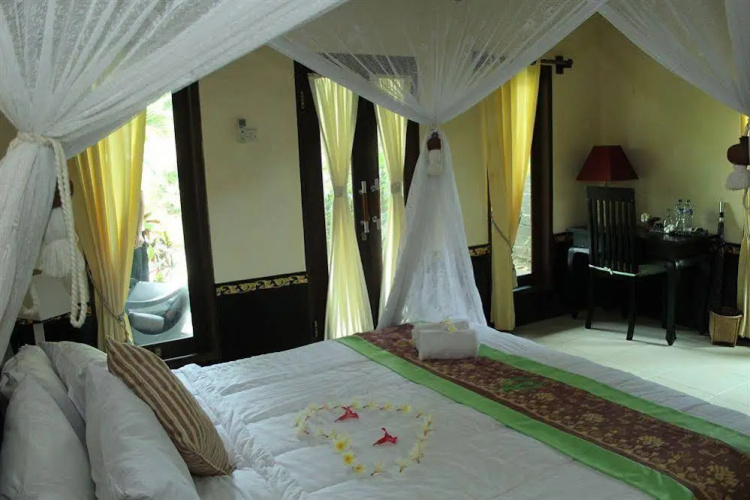 Man's Homestay