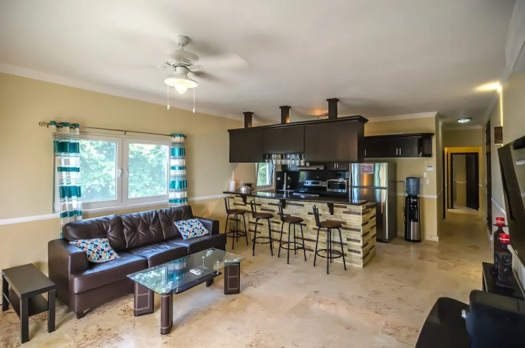 Hill Top Apartment