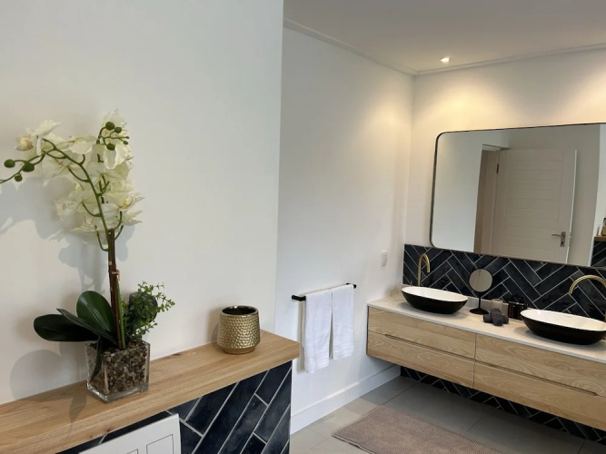Mirabelle Guesthouse